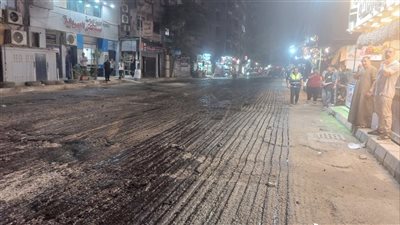 بدء أعمال رصف شارع السلام بالعمرانية الغربية بالجيزة (صور)