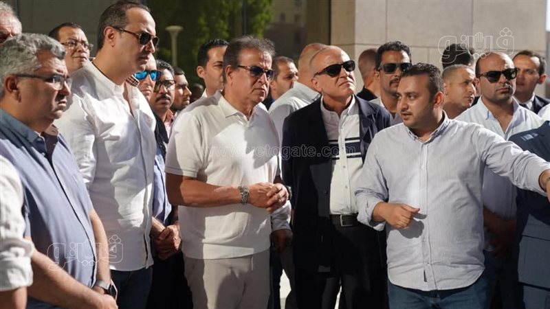 وزير الصحة بالأقصر