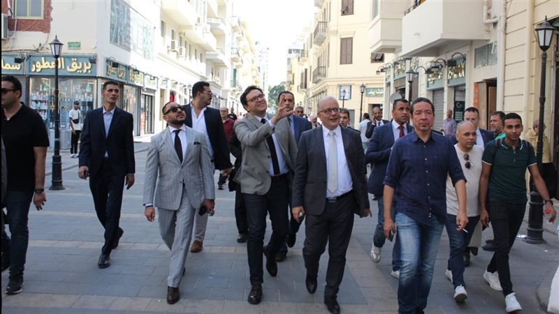 وزير الثقافة يتفقد