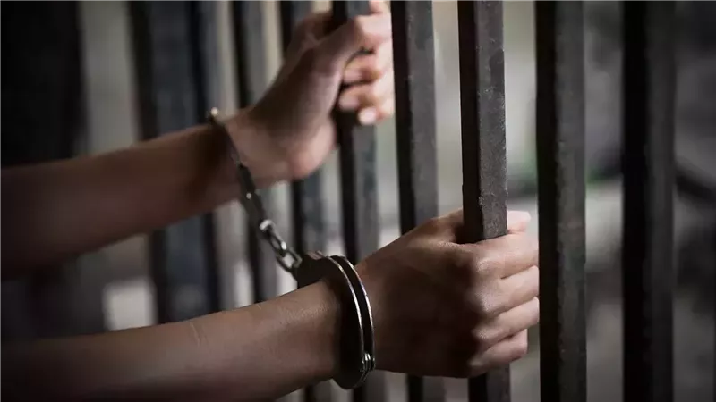 ضبط تشكيل عصابي لتزوير