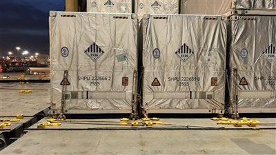 ميناء الأدبية يستقبل مكونات مشروع قومي لإنتاج الطاقة المتجددة بنجع حمادي 