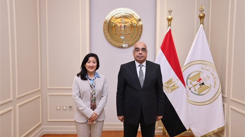 وزير العدل يستقبل