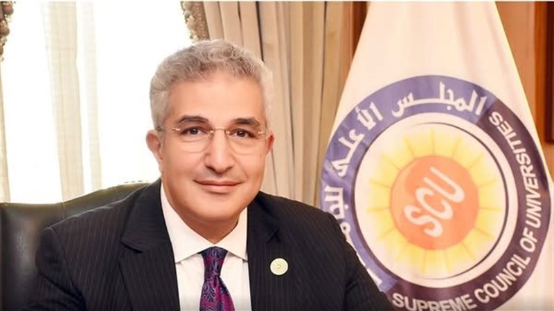 د.مصطفى رفعت، أمين