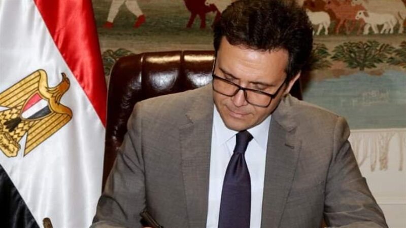 الدكتور أحمد هنو