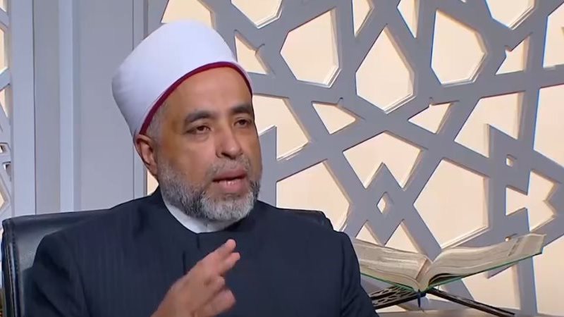 الدكتور إبراهيم عبد