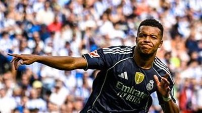 مبابي يُفضل منتخب الكاميرون على الجزائر