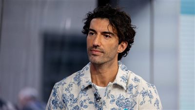 محامي تايلور سويفت يكذب جاستن بالدوني: موكلتي لم توافق على الإدلاء بشهادتها