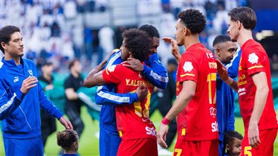 الدوري السعودي، الهلال يتأخر أمام القادسية بهدف في الشوط الأول (فيديو)