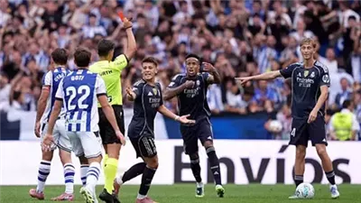 ريال مدريد يتعرض لضربة مفاجئة في أزمة طرد هويسين 