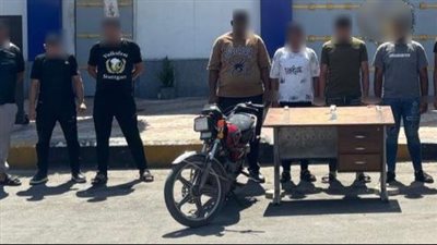 مشاجرة بالأسلحة البيضاء بموقف سيارات في بورسعيد 