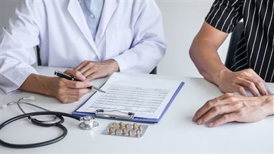 أبرزها انخفاض الرغبة الجنسية، الأعراض الشائعة لقصور الغدد التناسلية لدى الرجال
