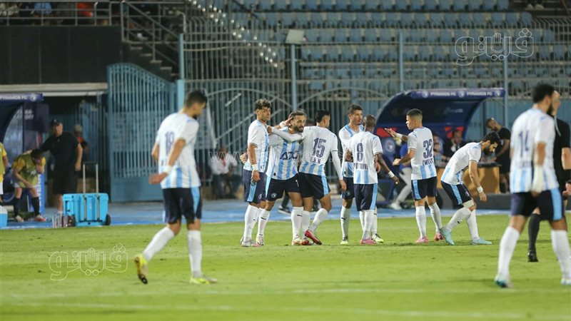 بيراميدز. فيتو