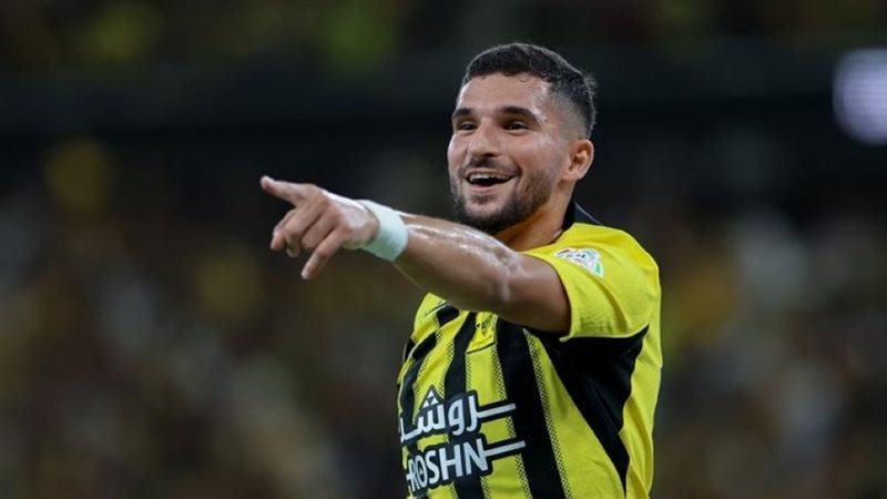 حسام عوار، فيتو 