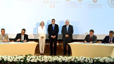 توقيع اتفاقيات تعاون ومذكرات تفاهم بين التعليم العالي ومنظمة اليونسكو وجامعات أجنبية
