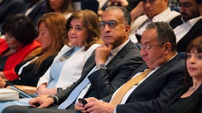 بنك ناصر الاجتماعي يشارك في احتفالية تخرج طلاب مدينة زويل للعلوم والتكنولوجيا 