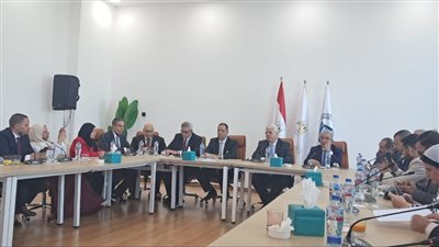 عاشور: منظمة اليونسكو شريك استراتيجي مع مصر في الأكاديمية الدولية للعمران 
