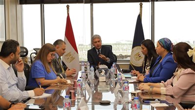 وزير السياحة يلتقي عددا من المؤثرين لبحث توسيع حملة 