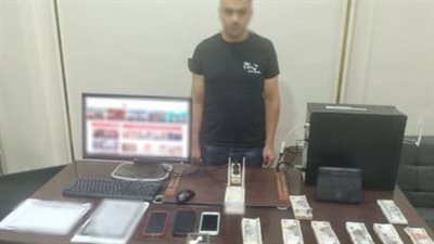 القبض على شاب بتهمة إدارته 25 موقعا لعرض الأفلام والمسلسلات الأجنبية والعربية المقرصنة