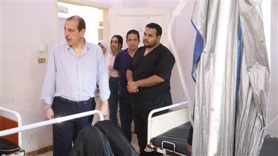 في زيارة مفاجئة، نائب وزير الصحة يوجه باستبعاد مدير مناوب بمستشفى قطور المركزي بالغربية 
