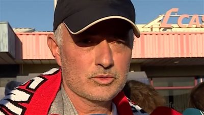 أول تعليق من مورينيو بعد الموافقة على تدريب بنفيكا البرتغالي (فيديو)