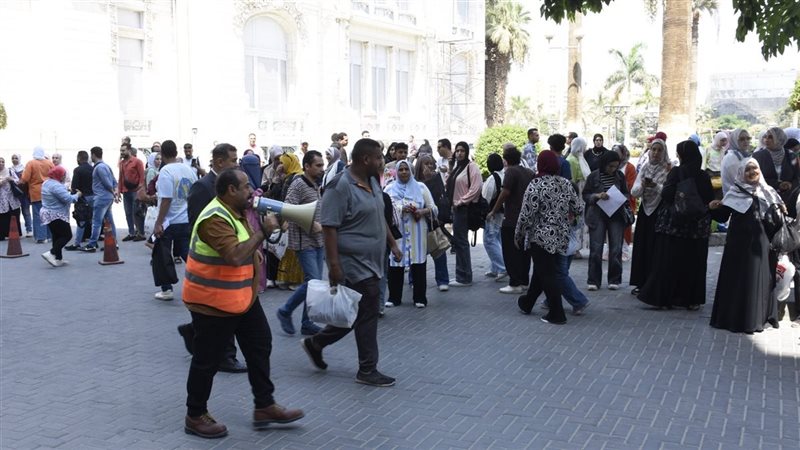 جامعة عين شمس، فيتو