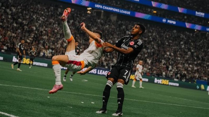 فرانكفورت وجالطة