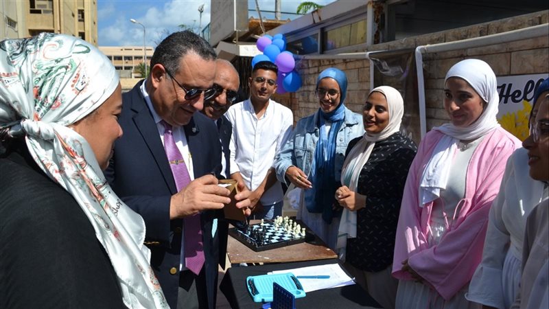 رئيس جامعة الإسكندرية