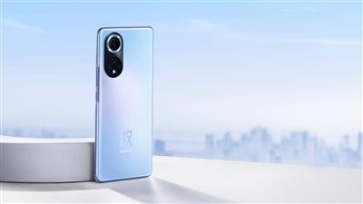 بشاشة منحنية.. مواصفات هاتف HUAWEI الجديد