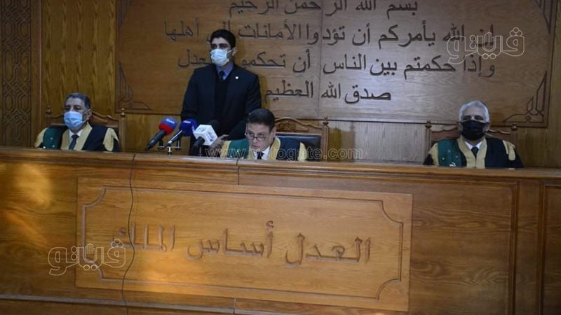 محاكمة متهمين 