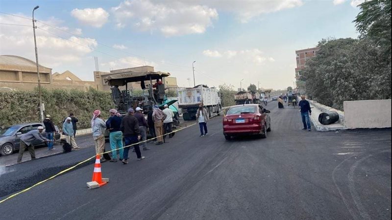 جانب من أعمال الرصف