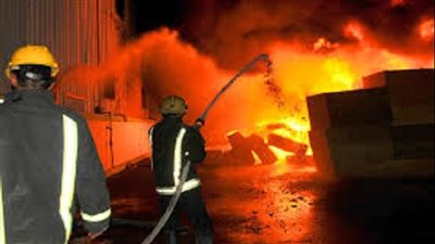 السيطرة على حريق محدود في منزل بقرية 