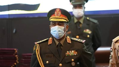 البرهان يطالب الجيش السوداني بعدم الالتفات للشائعات
