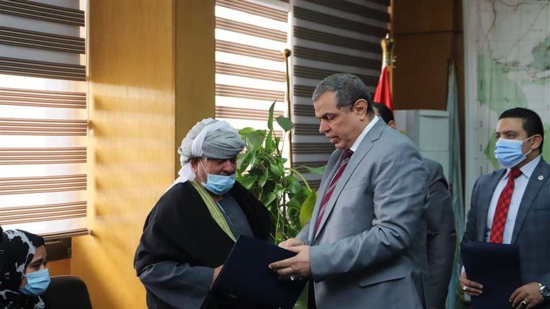 القوي العاملة تصرف