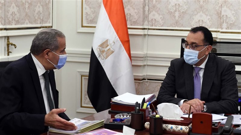 رئيس الوزراء ووزير