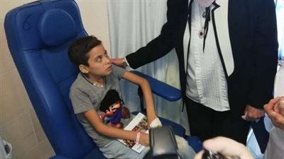 مالوش علاج ونزيف دائم.. معاناة 7 آلاف طفل مصري من الهيموفيليا | فيديو