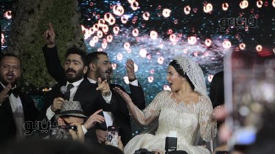 بحضور نجوم الفن.. تامر حسني وخالد سليم يشعلان حفل زفاف ابنة ماجد المصري | صور