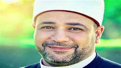 أيمن أبو عمر خطيبا.. نقل شعائر صلاة الجمعة من مسجد أم القرى ببورسعيد