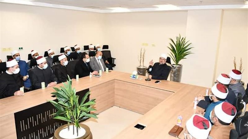 اجتماع وزير الأوقاف