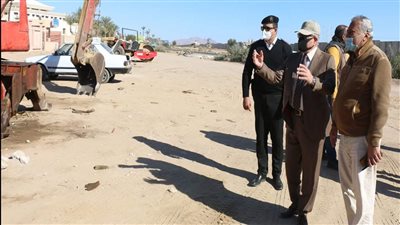 محافظ جنوب سيناء يتابع المشروعات الجاري تنفيذها بالرويسات بشرم الشيخ