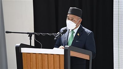 إصابة وزير البيئة والمياه الماليزي وعائلته بكورونا