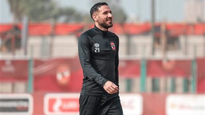 تفاصيل تجديد عقد معلول مع الأهلي 