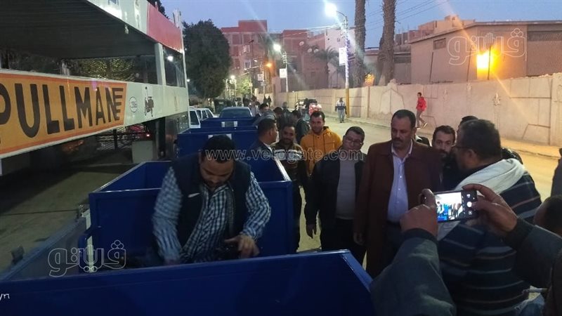  تسليم تروسيكلات