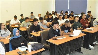 انطلاق أول برنامج للعلوم المصرفية في مصر بكلية التجارة جامعة عين شمس