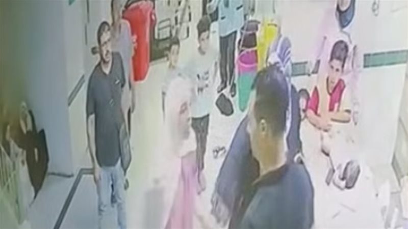 لحظة التعدي على ممرضة