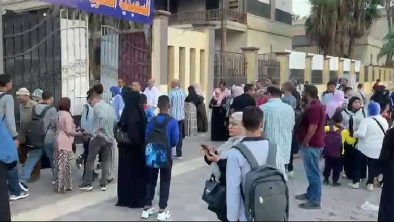 طلاب المدارس 