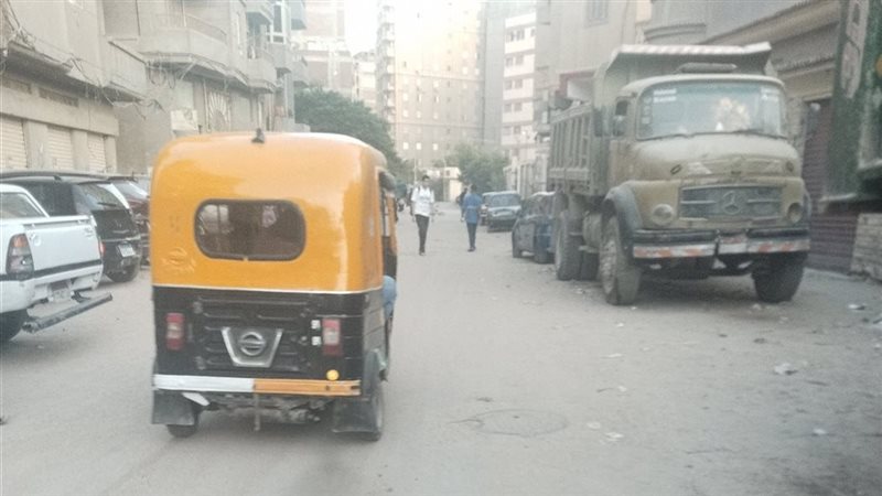 توك توك