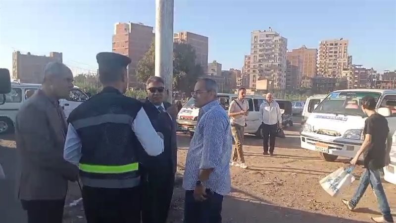 موقف سيارات النقل