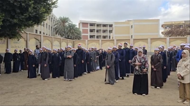 طلاب المعاهد الأزهرية