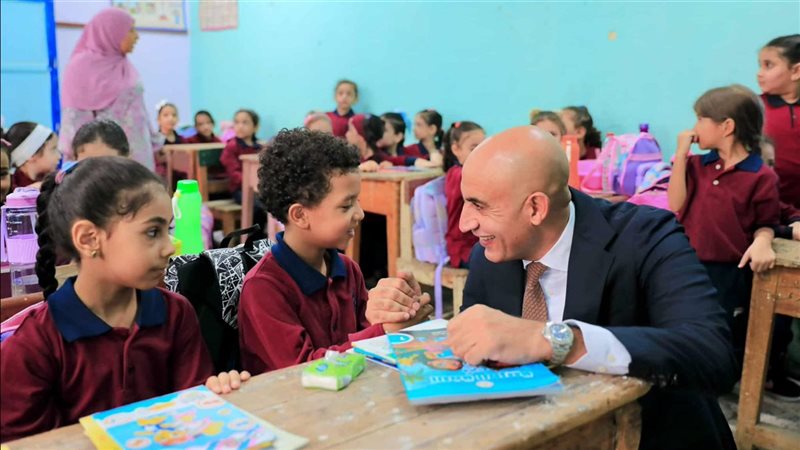 محمد عبد اللطيف وزير
