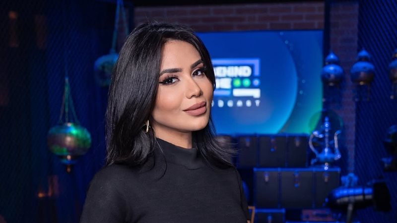 لبنى عبد العزيز،
